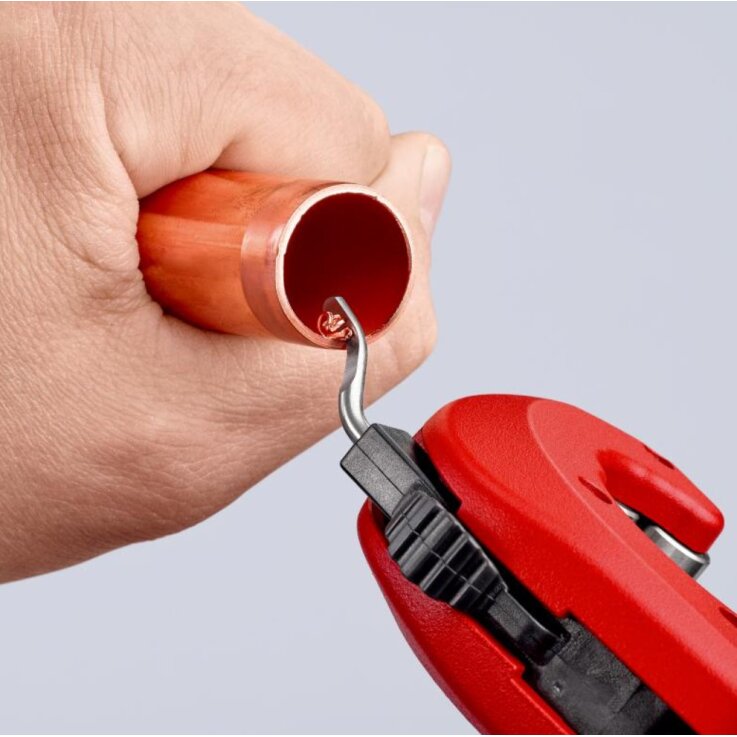 KNIPEX 90 31 02 BK Rohrabschneider TubiX® für Rohre 6-35 mm