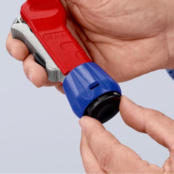 KNIPEX 90 31 02 BK Rohrabschneider TubiX® für Rohre 6-35 mm