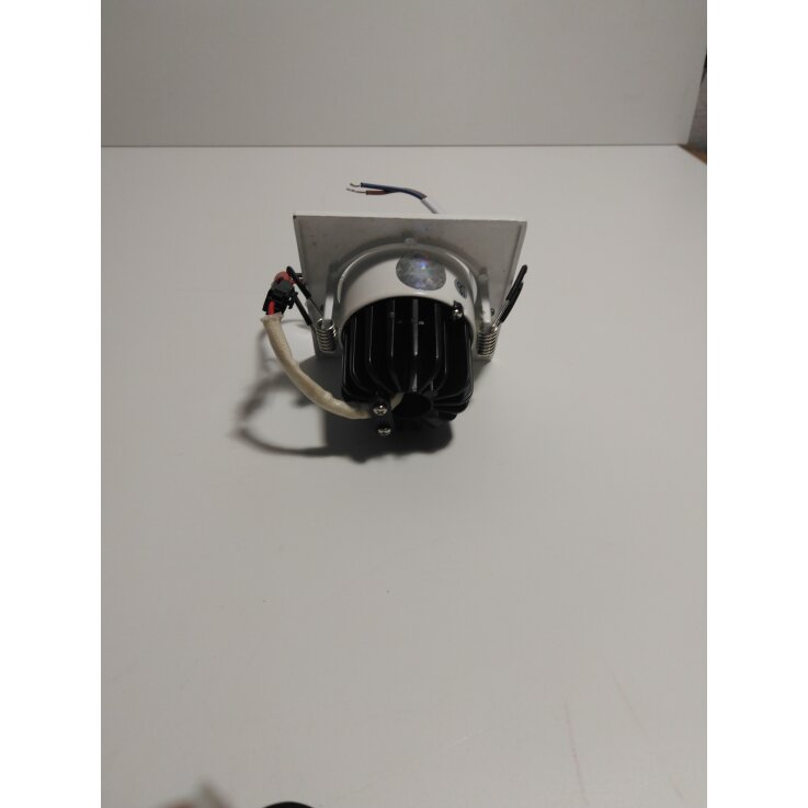 V-TAC LED-Strahler quadratisch 5W, 6000K, 350lm, weiß VT-1105SQ