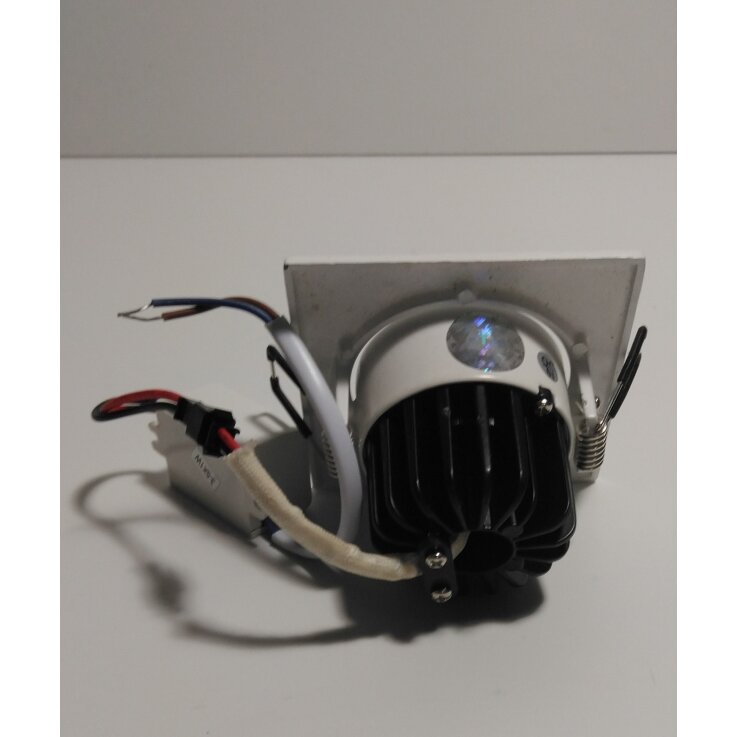 V-TAC LED-Strahler quadratisch 5W, 6000K, 350lm, weiß VT-1105SQ