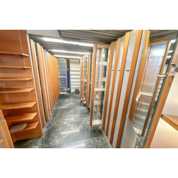 Schienenregalanlage / Apothekerschrank 390x390x230 cm