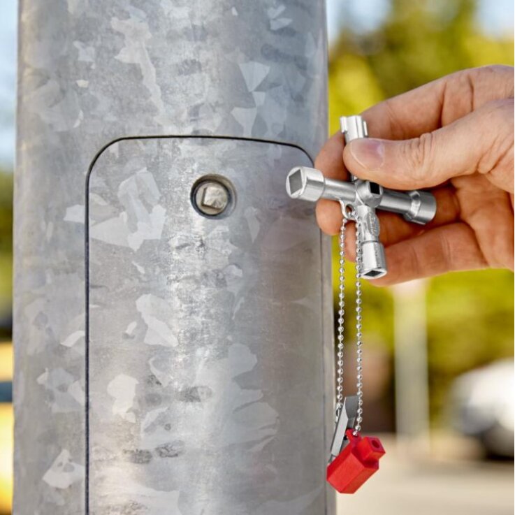 KNIPEX  Schaltschrankschlüssel, lange Ausführung